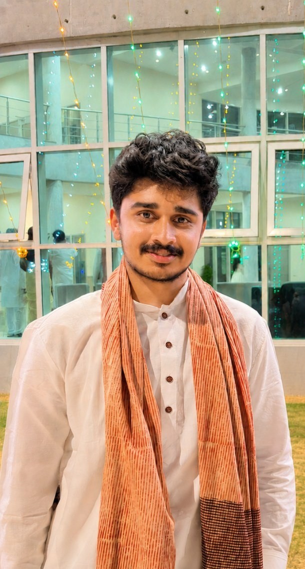  Neerav Sreekumar